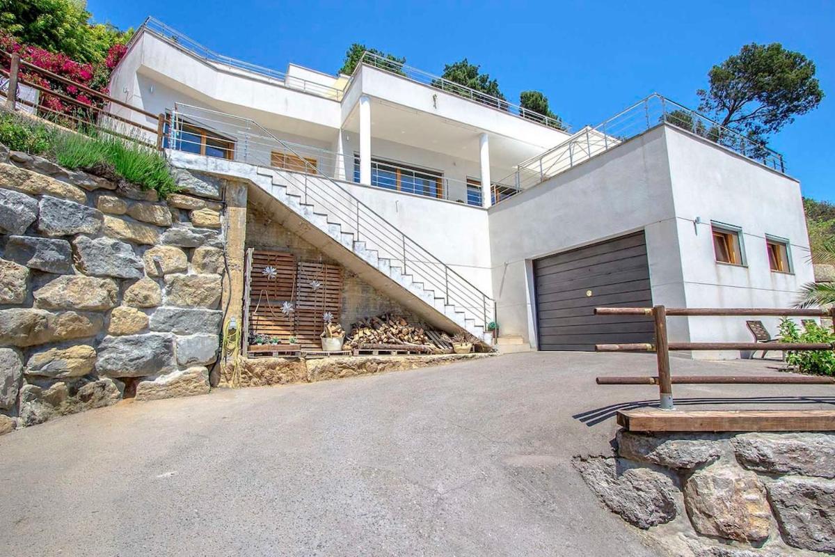 Catalunya Casas Modern Magnificence , Only A Few Km To The Beach! Sant Cebrià de Vallalta Exterior foto